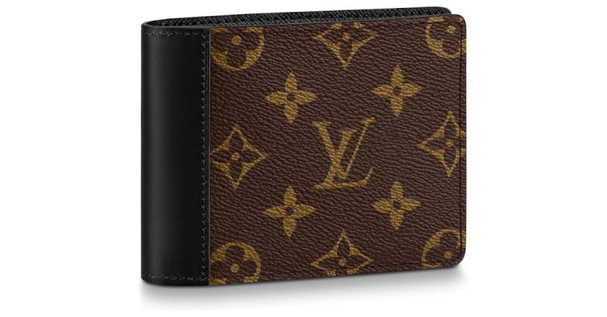 Authentic Louis Vuitton Gaspar Wallet Monogram Macassar Canvas LV men wallet,  Luxury, Bags & Wallets on Carousell