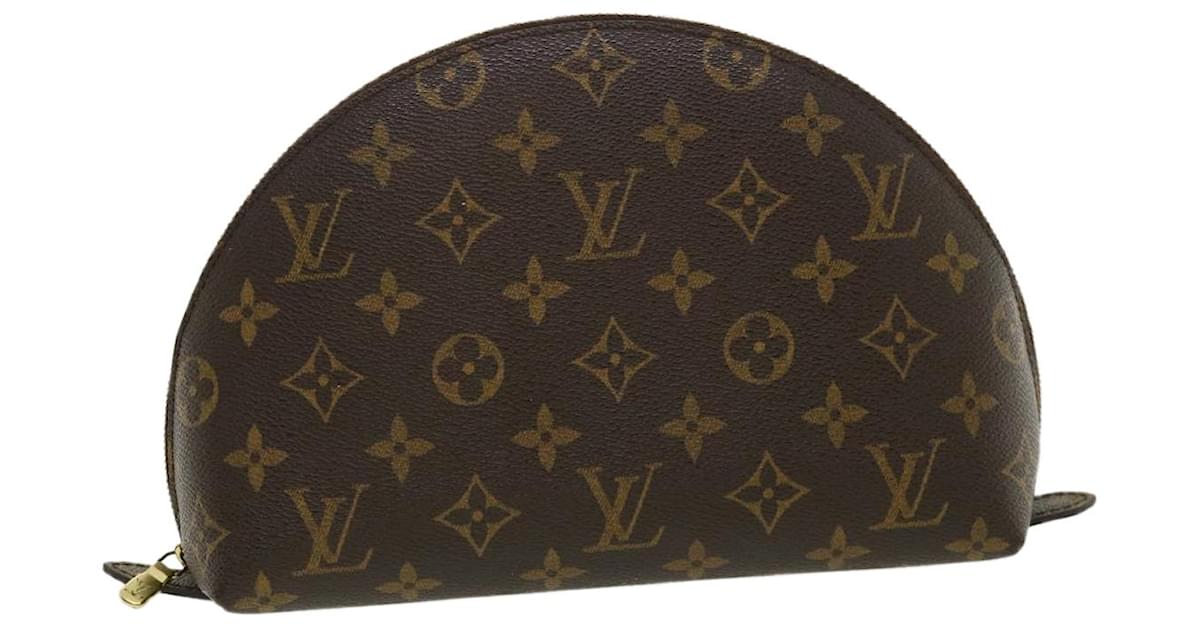 LOUIS VUITTON Monogram Trousse Demi Ronde Cosmetic Pouch M47520 LV Auth  33322 Cloth ref.726619 - Joli Closet