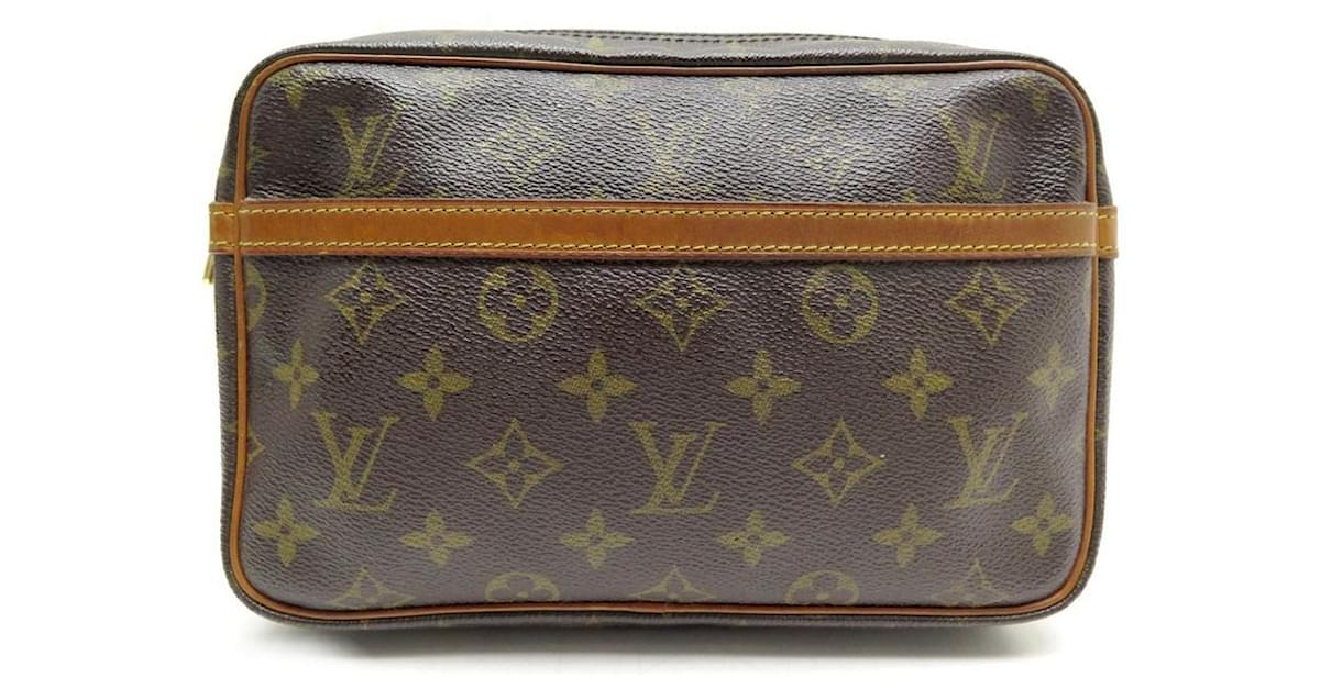 LOUIS VUITTON COMPIEGNE CLUTCH 23 MONOGRAM BAG CANVAS TOILETRIES BAG Brown  Cloth ref.728575 - Joli Closet