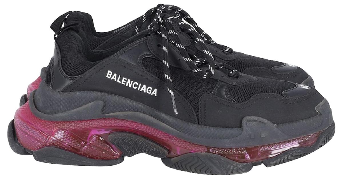 stun medley slette First Balenciaga Triple S Clear Sole Sneakers in Black Polyurethane Plastic  ref.730450 - Joli Closet