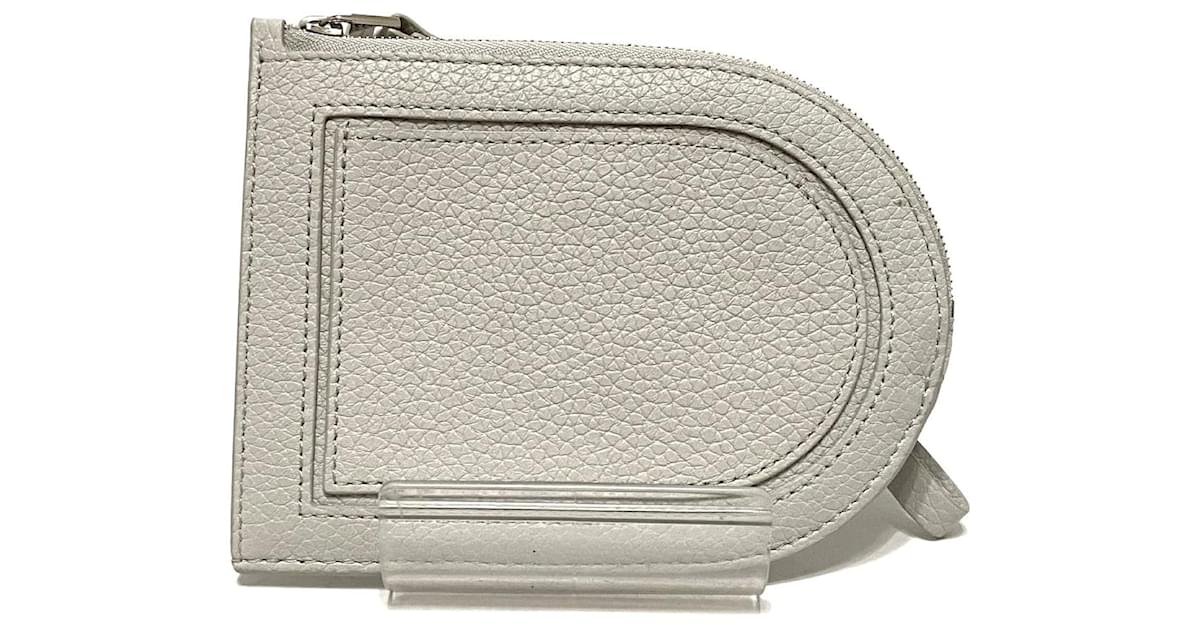 Delvaux Pin D Multifonctions Grey Leather ref.732840 - Joli Closet