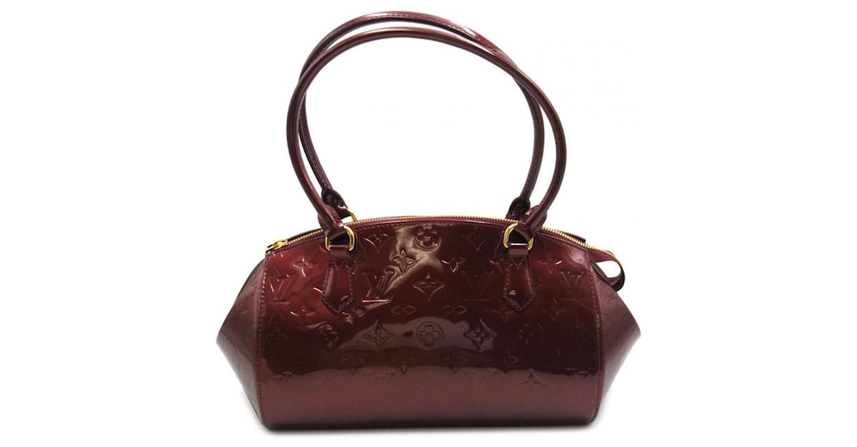 Louis Vuitton Red Monogram Vernis Sherwood PM Handbag Louis Vuitton