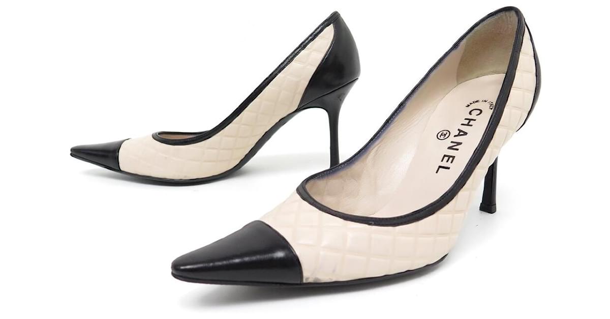 CHANEL SHOES PUMPS 37.5 BEIGE TWO-TONE QUILTED LEATHER PUMPS SHOES