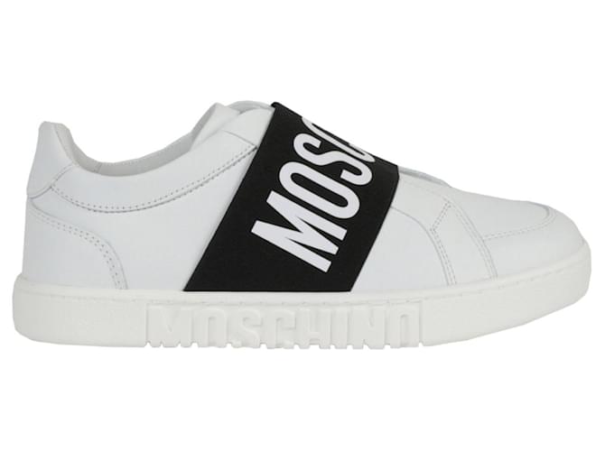 【MOSCHINO】ロゴレタリングジェリーサンダル 20934368_51072389_1000.jpg