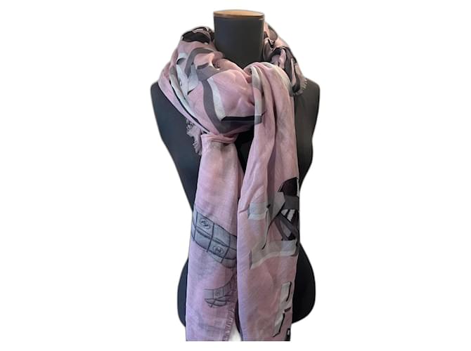 Chanel Cashmere and Silk Scarf Pink Grey ref.738242 - Joli Closet