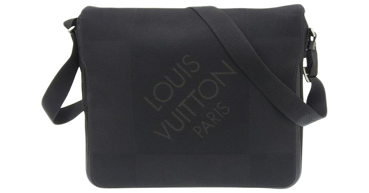 Terre damier geant messenger cloth bag Louis Vuitton Green in