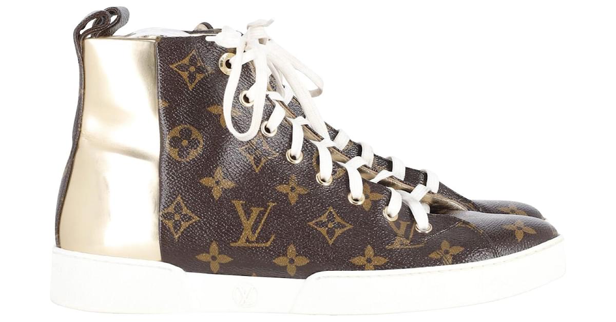 Louis Vuitton Monogram Stellar Sneaker Boots with Gold Patent Leather Panel  in Brown Leather ref.756022 - Joli Closet