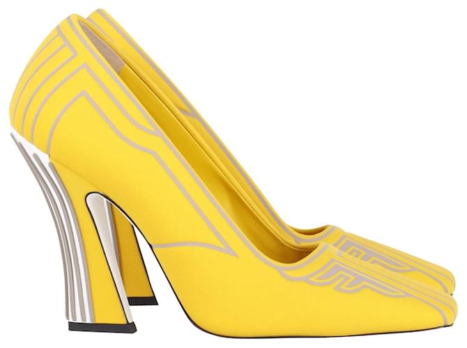 Fendi FFreedom Tacchi in Neoprene Giallo Sintetico