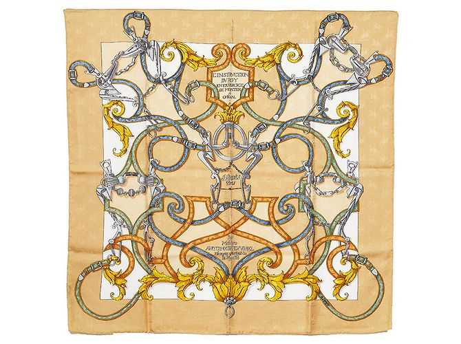 Carré Hermès 90 "Sur Un Tapis Volant" – Soie – Marron – Neuf Sans étiquette – France