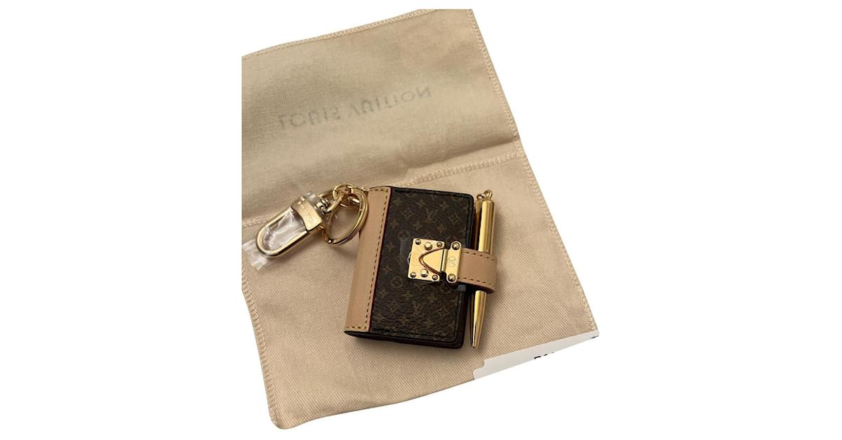 Leather key ring Louis Vuitton Brown in Leather - 35689482