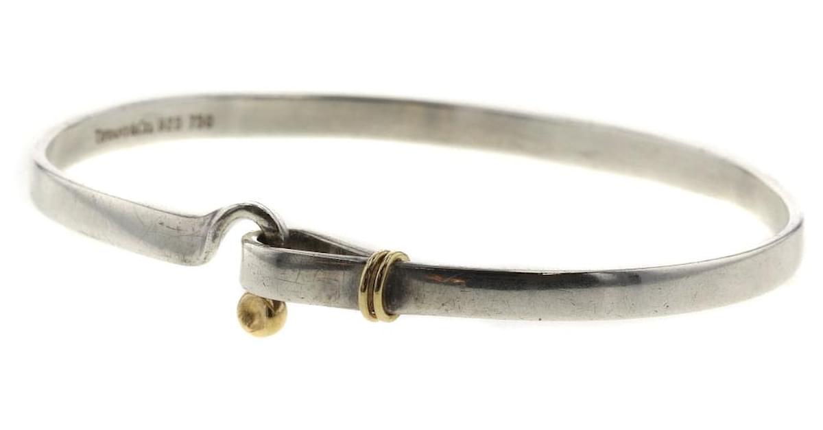 Tiffany & Co Hook & Eye Bangle Silvery Silver Metal ref.766116 - Joli Closet