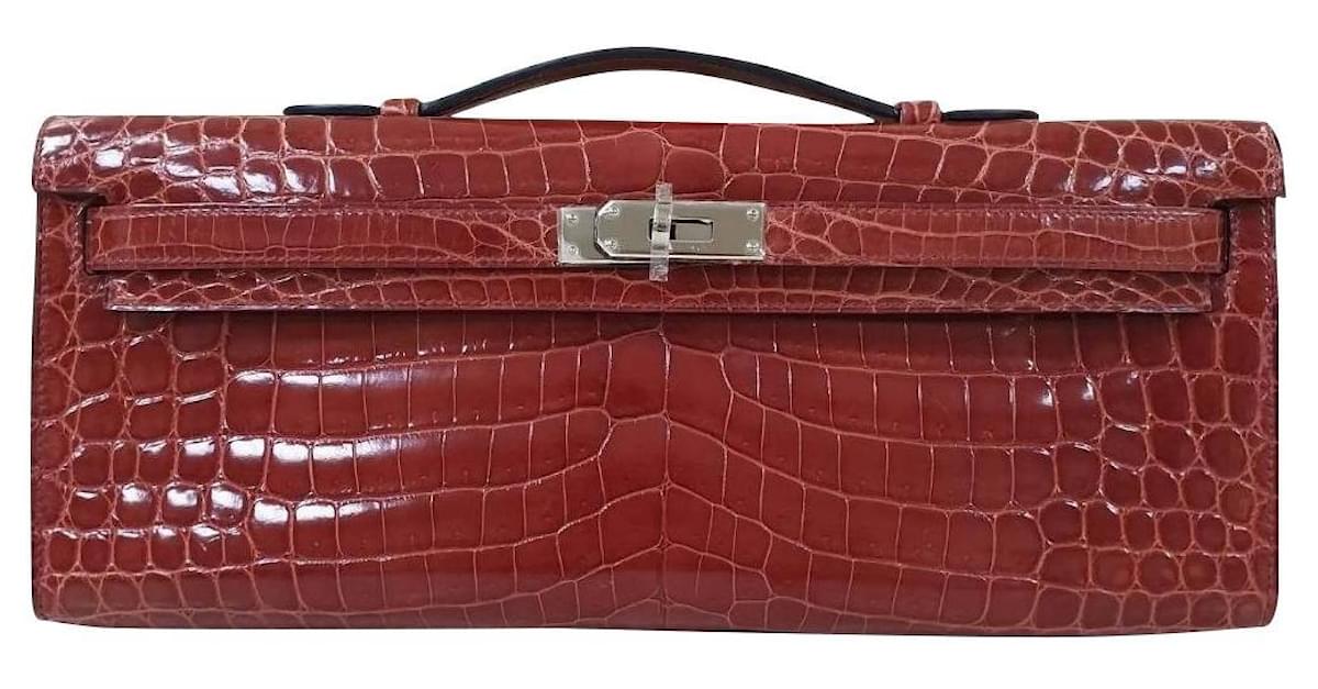 Hermès Crocodile Kelly Cut Clutch Dark red Exotic leather ref.770016 - Joli  Closet