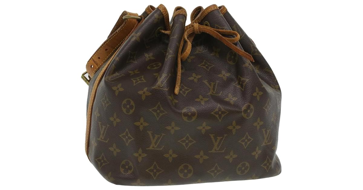 LOUIS VUITTON Monogram Petit Noe Shoulder Bag M42226 LV Auth bs3680 Cloth  ref.774165 - Joli Closet