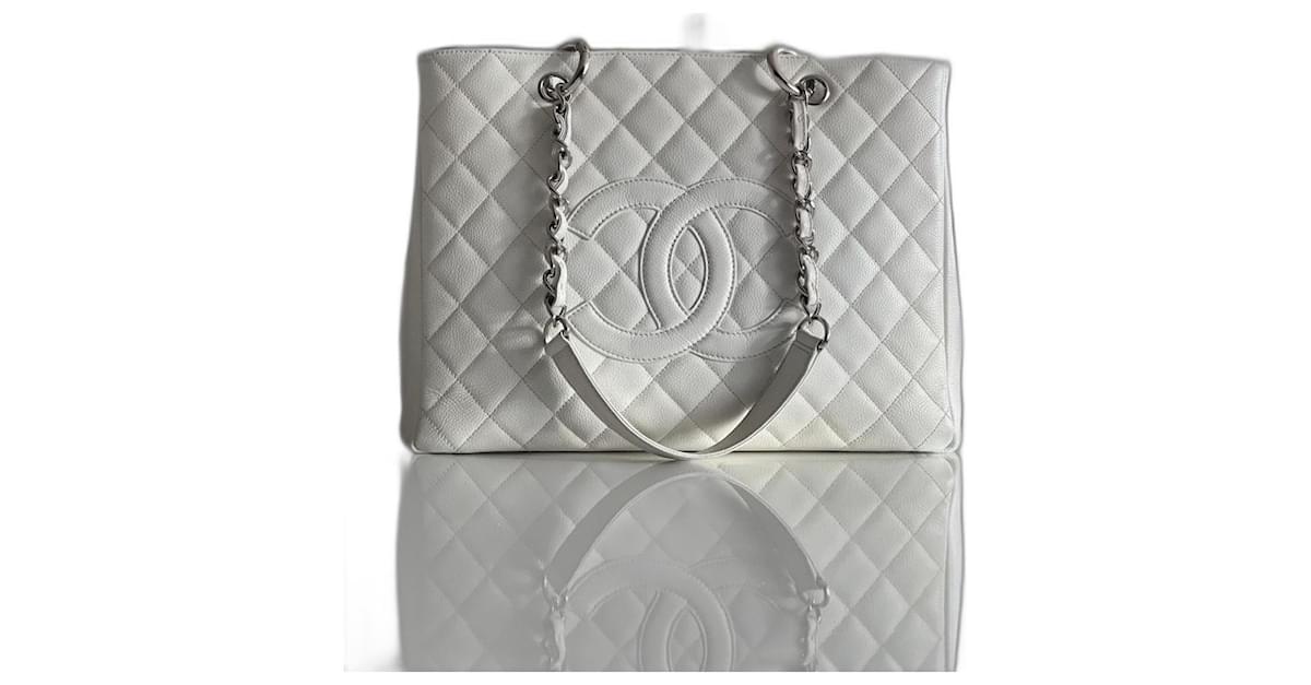 Chanel GST Beige With Silver Hardware S$3050 – Ruelamode, 46% OFF