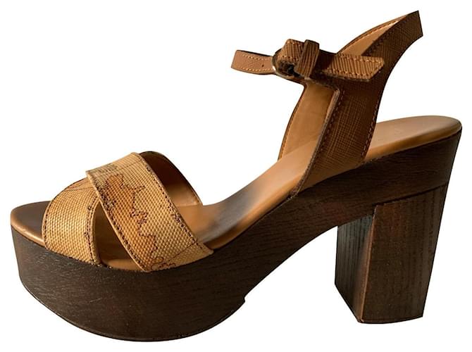 Caritasnepal Steve Madden Women's Laurisa Wood Platform