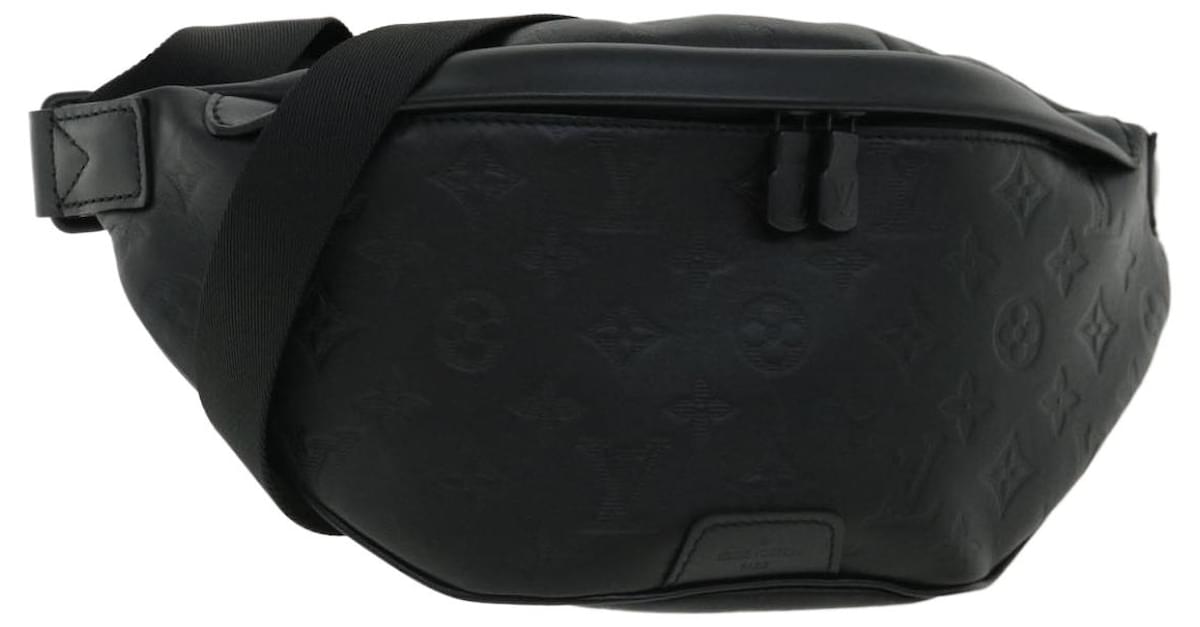 Discovery PM Bumbag Monogram Shadow Leather - Bags M46036