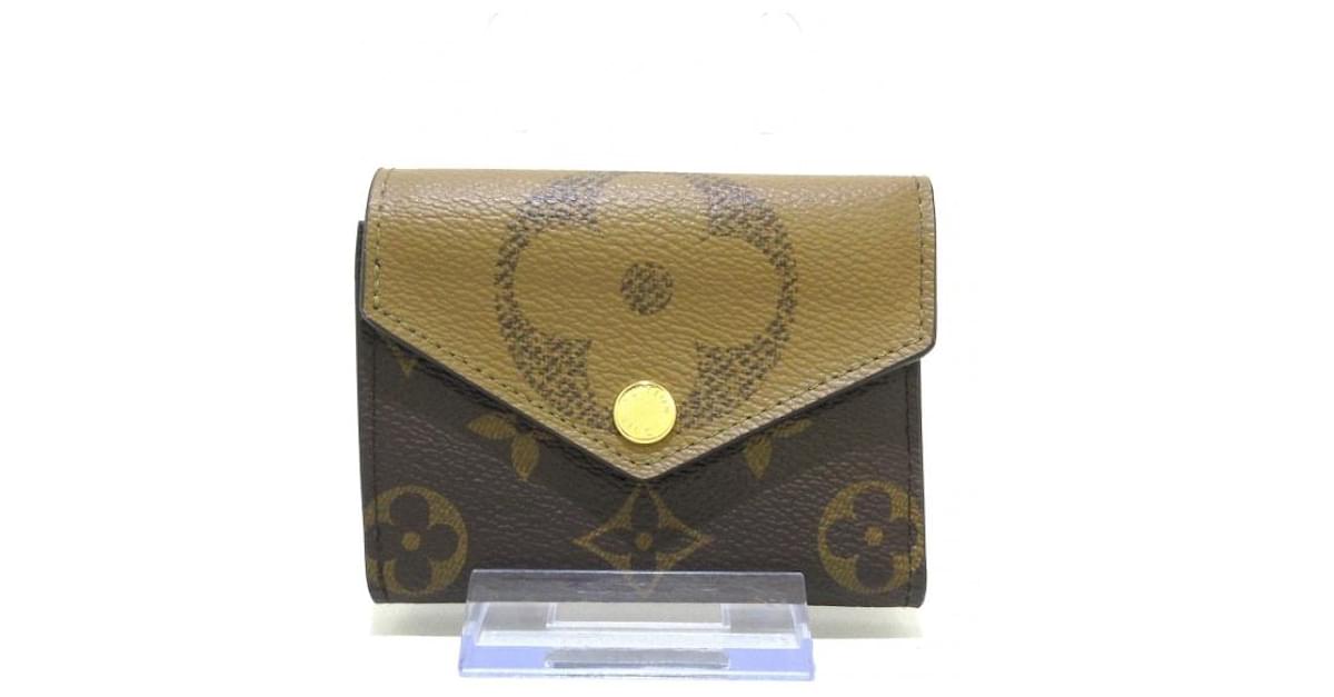 Louis Vuitton Portefeuille Zoe Cloth ref.813521 - Joli Closet