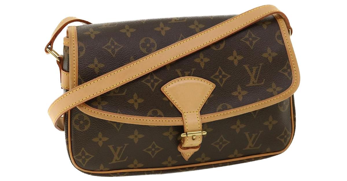 LOUIS VUITTON Monogram Sologne Shoulder Bag M42250 LV Auth am3102