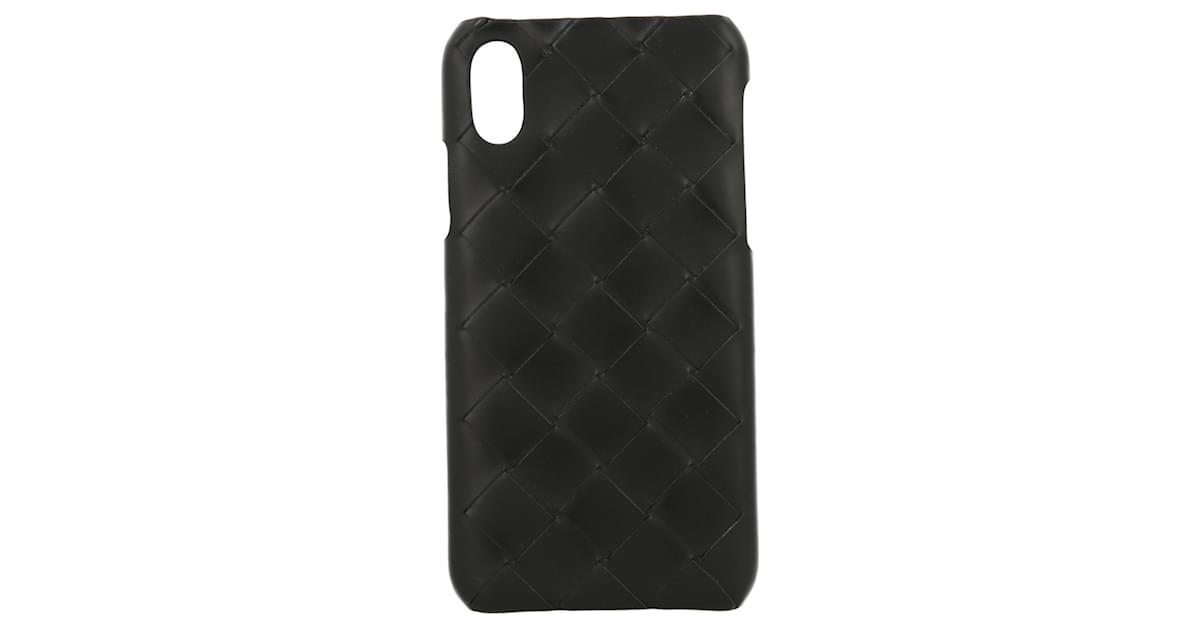 BOTTEGA VENETA: intrecciato leather smartphone case - Black