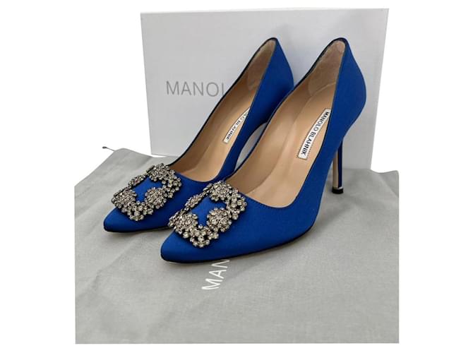 Manolo Blahnik hangisi blue new 105 MM Satin ref.832707
