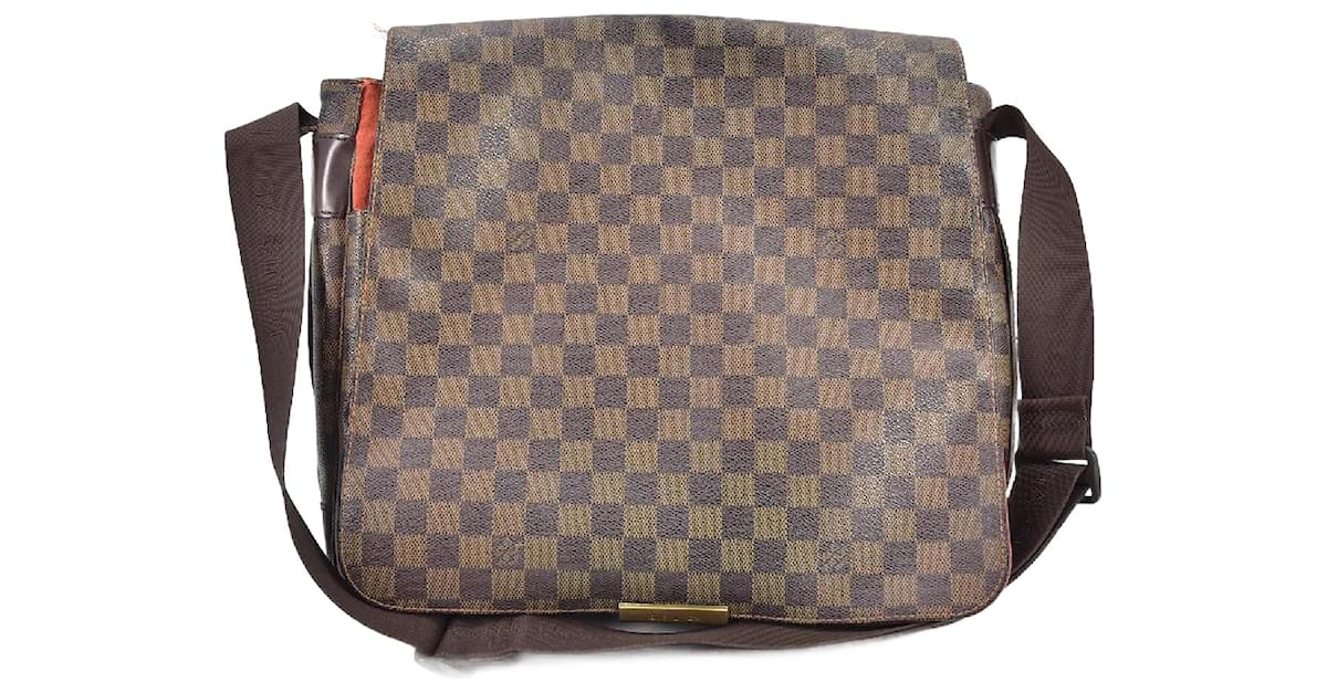 Louis Vuitton #50 Messenger Bag Bastille Brown Damier