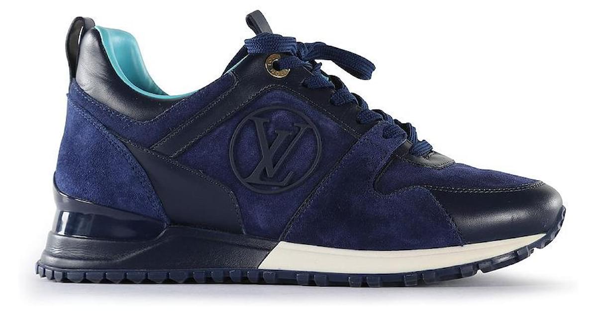 Louis Vuitton Navy Blue Suede & Leather Runway Sneakers ref.839716 - Joli  Closet