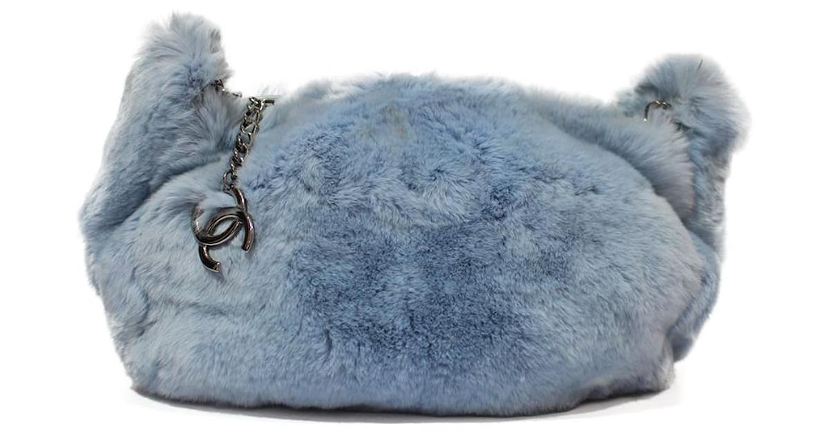 Chanel Handbags Blue Faux fur ref.846801 - Joli Closet
