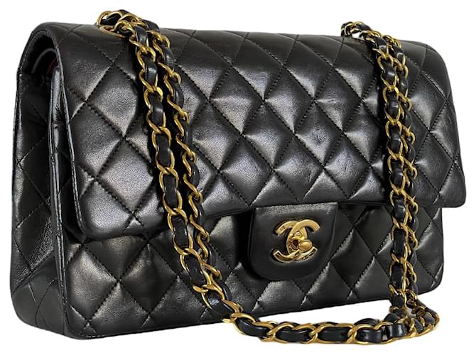 Chanel classic flap medium lined flap timeless lambskin