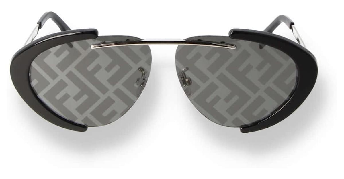 Sunglasses Fendi Black in Plastic - 32168904