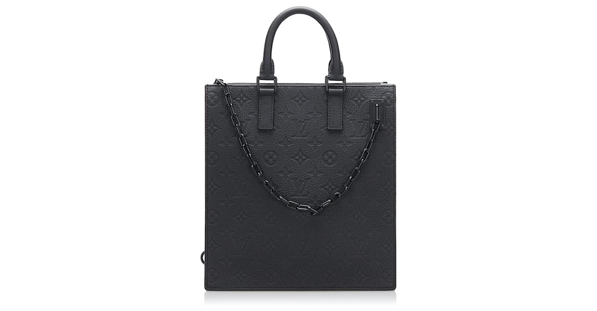 Louis Vuitton Monogram Taurillon Sac Plat Messenger M55924 Black Leather  Pony-style calfskin ref.971127 - Joli Closet