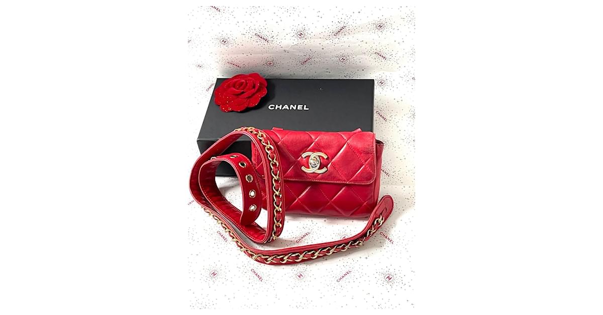 Chanel Waist bag Red Leather ref.859379
