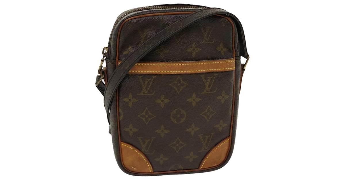 LOUIS VUITTON Monogram Saint Cloud MM Shoulder Bag M51243 LV Auth rd4824