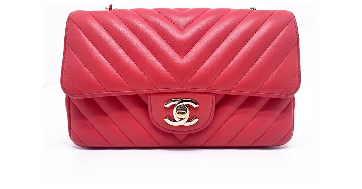 Chanel mini Timeless chevron lambskin bag Coral ref.863351