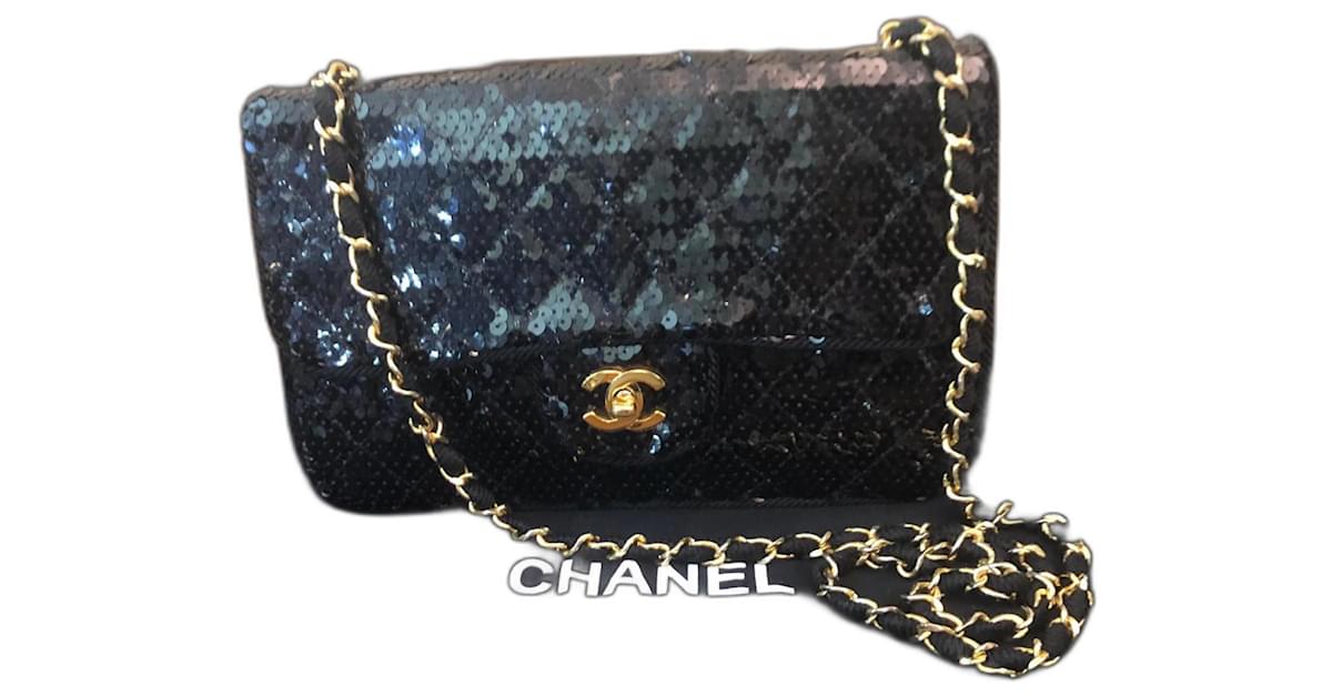 Chanel Coral Lambskin Quilted Mini Chocolate Bar Camellia Flap, 2003-2004  Available For Immediate Sale At Sotheby's