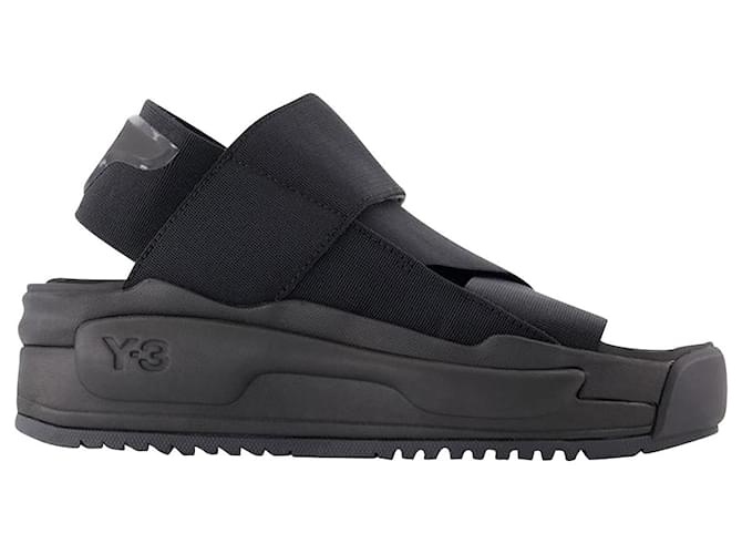 Y-3 Yohji Yamamoto Rivalry Sandal in Black | REVOLVE