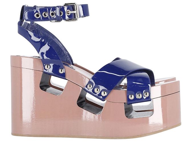 Sandales Plateforme Gothique Femme - Cuir Verni Noir Talon 10cm - Boucles Métalliques Punk - Style Audacieux