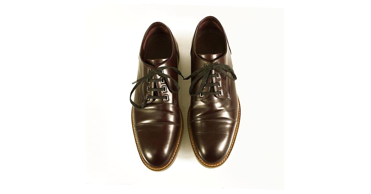 Louis Vuitton Oxfords de cuero burdeos para hombre, suela de goma, zapatos  con cordones, tamaño 8 ref.873598 - Joli Closet