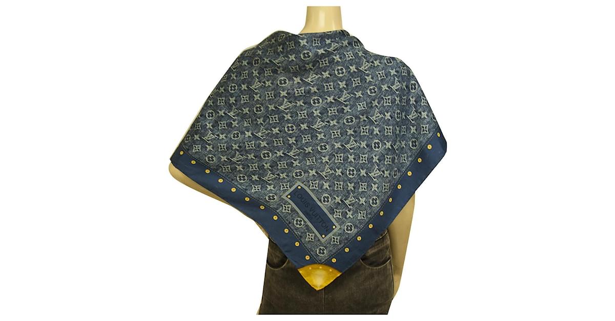 Louis Vuitton scarf silk trunk pattern 90cm