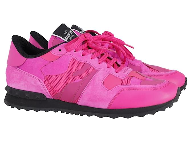 Valentino Garavani Rockrunner Low-Top sneakers in Pink Camo