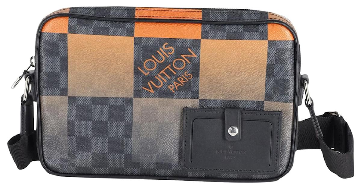 Louis Vuitton Alpha Messenger in Orange Print Damier Graphite