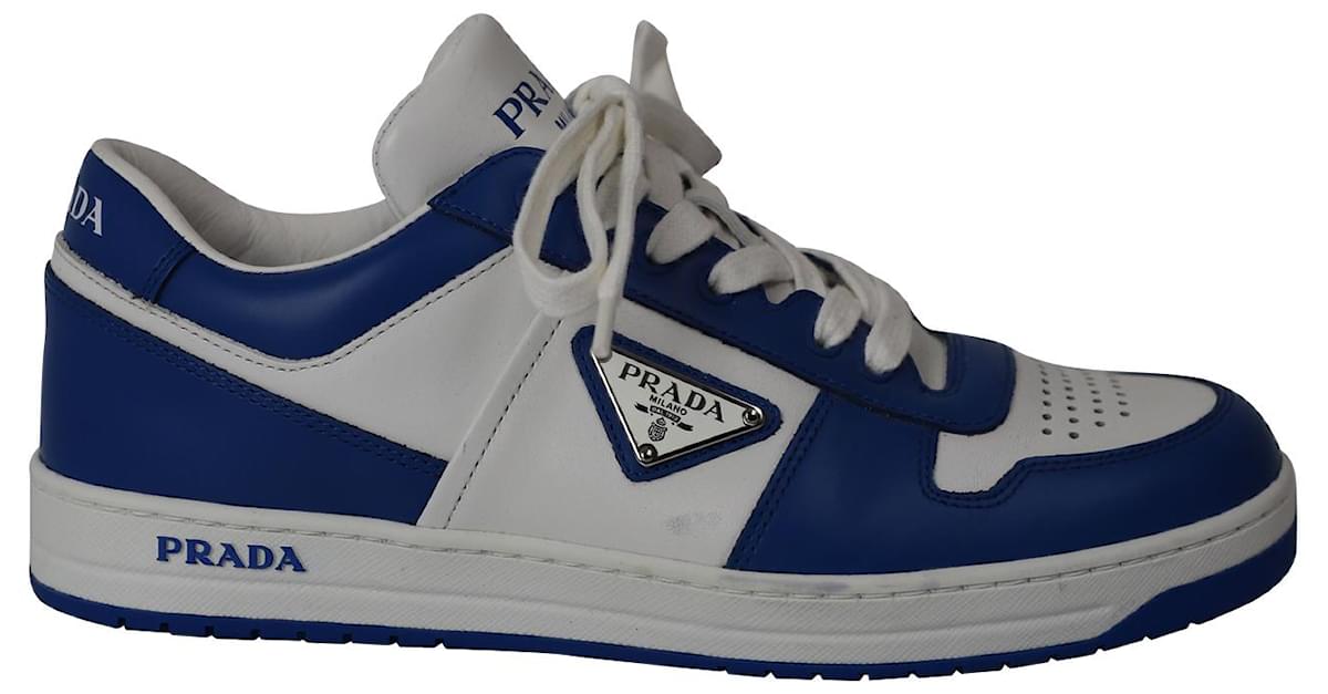 Prada Downtown Sneakers aus weiBem und blauem Leder Mehrfarben ref.899808 Joli Closet