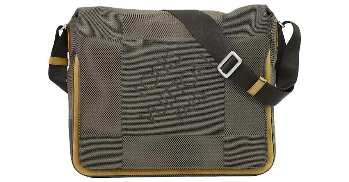 Pre-owned Louis Vuitton Terre Damier Geant Messenger Cloth Satchel In Brown