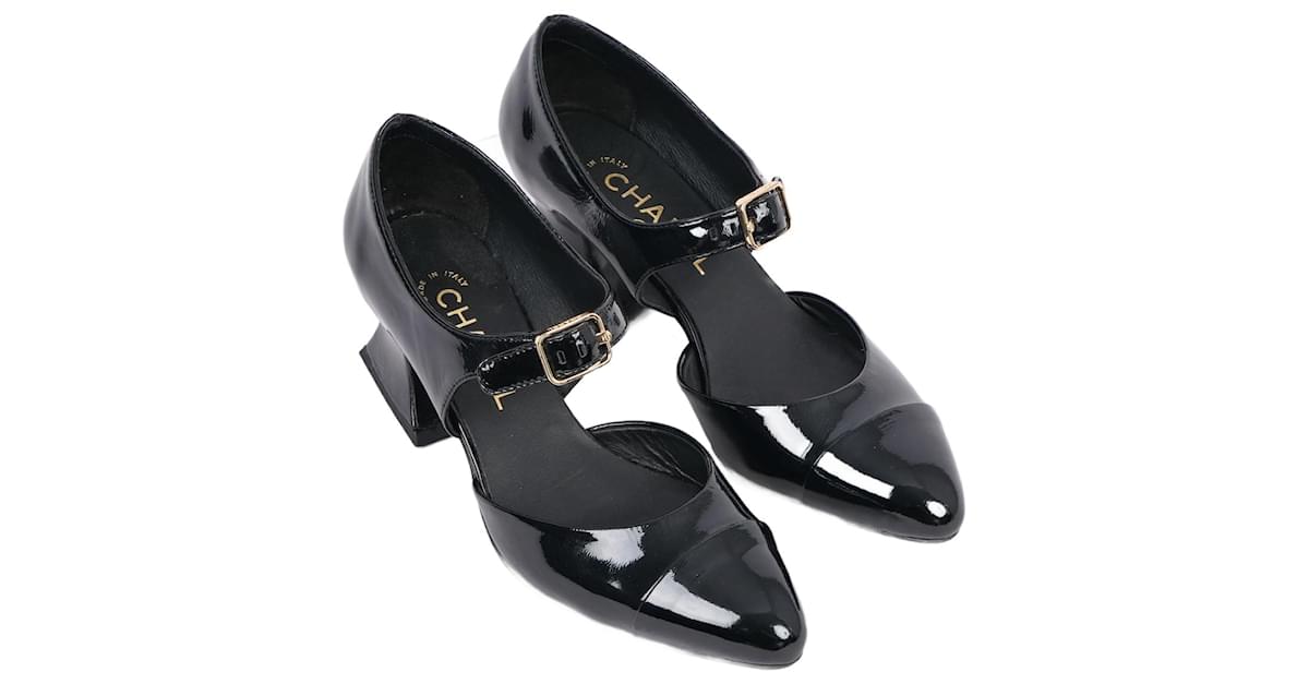 Timeless CHANEL Heels T.EU 37 Patent leather Black ref.909085