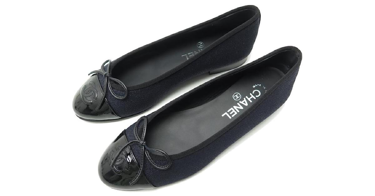 NEW CHANEL BALLERINA CC G LOGO SHOES02819 37.5 CANVAS AND LEATHER SHOES  Navy blue ref.909479