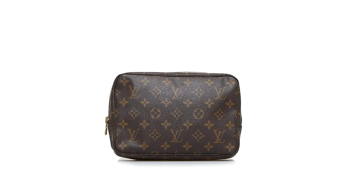 Pre-Loved Louis Vuitton Monogram Trousse Toilette 23 Clutch Bag M47524 Lv