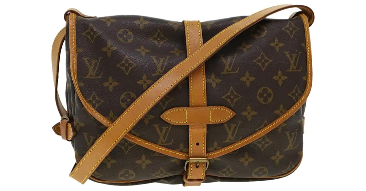 Handbags Louis Vuitton Louis Vuitton Monogram Saumur 30 Shoulder Bag M42256 LV Auth hs1380