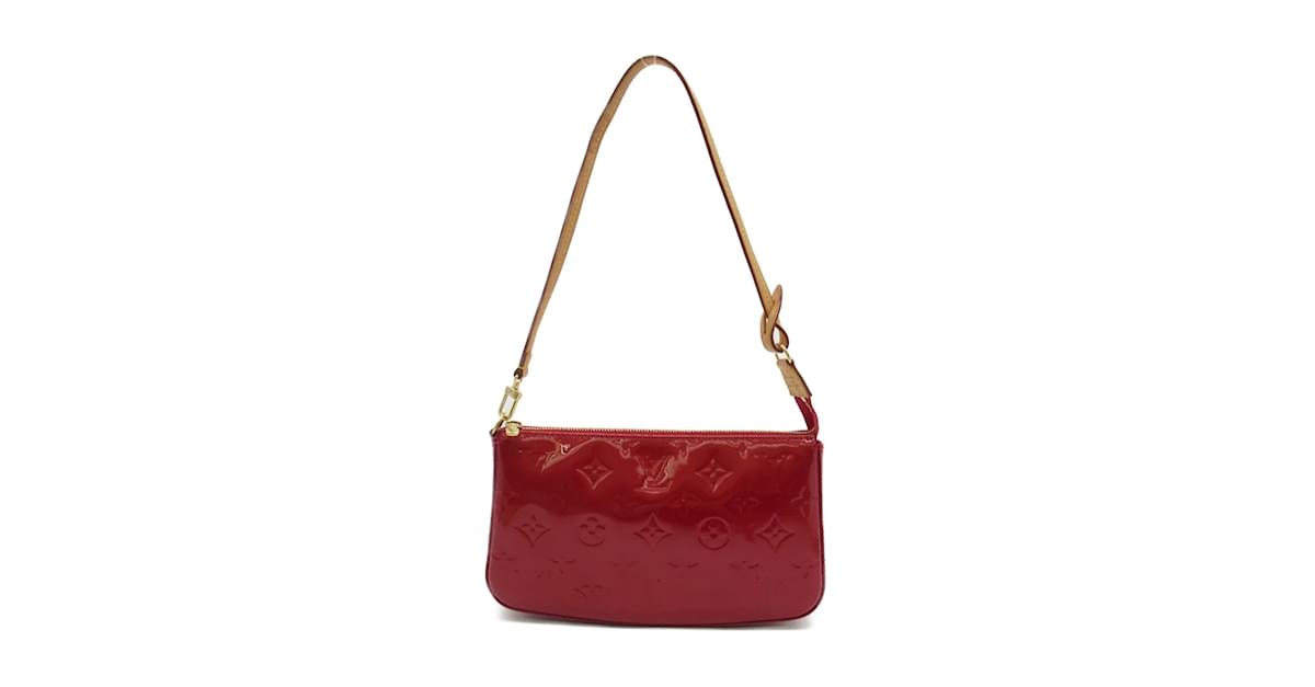 Louis-Vuitton-Monogram-Vernis-Pochette-Accessoires-Red-M91577 –  dct-ep_vintage luxury Store