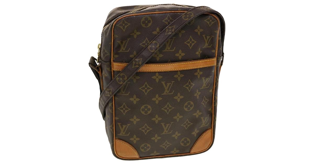 LOUIS VUITTON Monogram Danube MM Shoulder Bag M45264 LV Auth th3618 Cloth  ref.925983 - Joli Closet