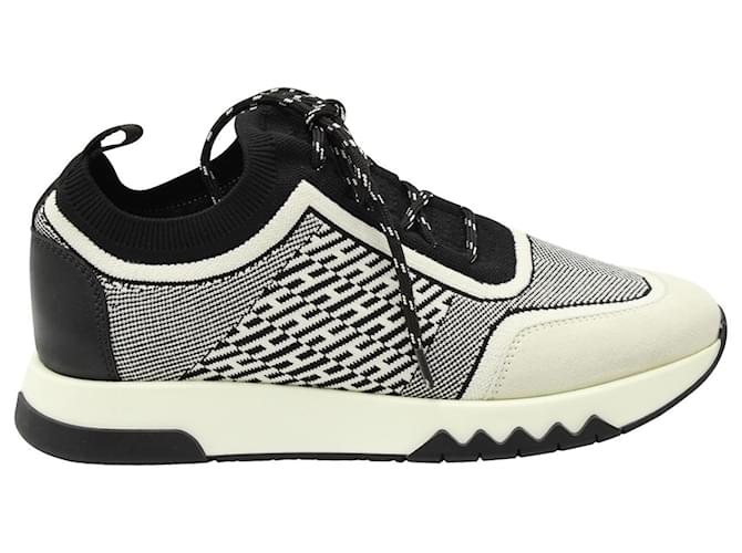 【HERMES】C-Addict sneakers スニーカー 在庫確認願います HERMES】C-Addict スニーカー 在庫確認ください