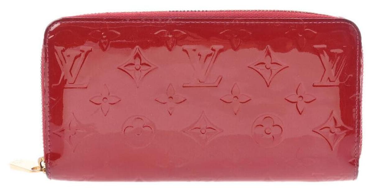 Louis Vuitton Portefeuille zippy Red Patent leather ref.929592